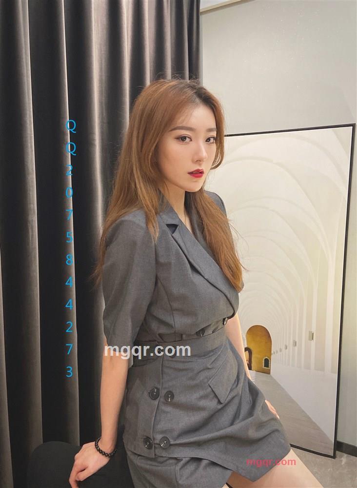 Lc看似一场么的第1张照片