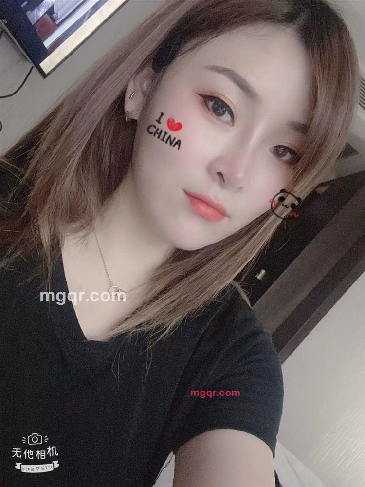 LULU5206的第2张照片