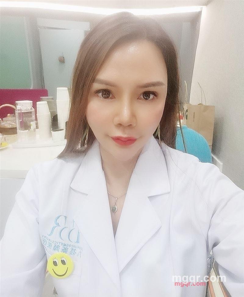 伊彤的第2张照片