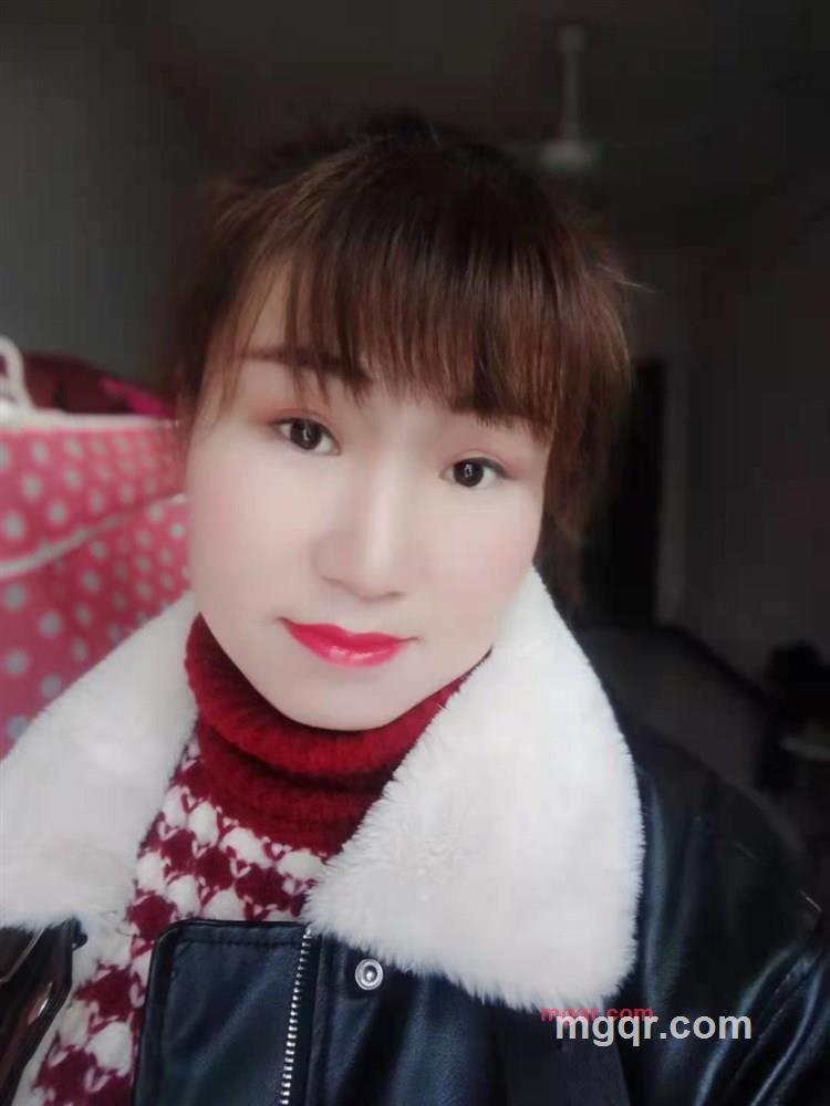 孤独和烈酒的第1张照片