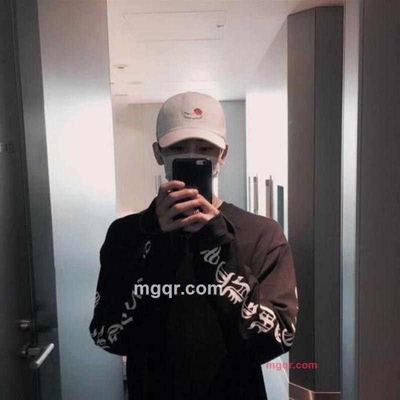 小阿龙的第1张照片