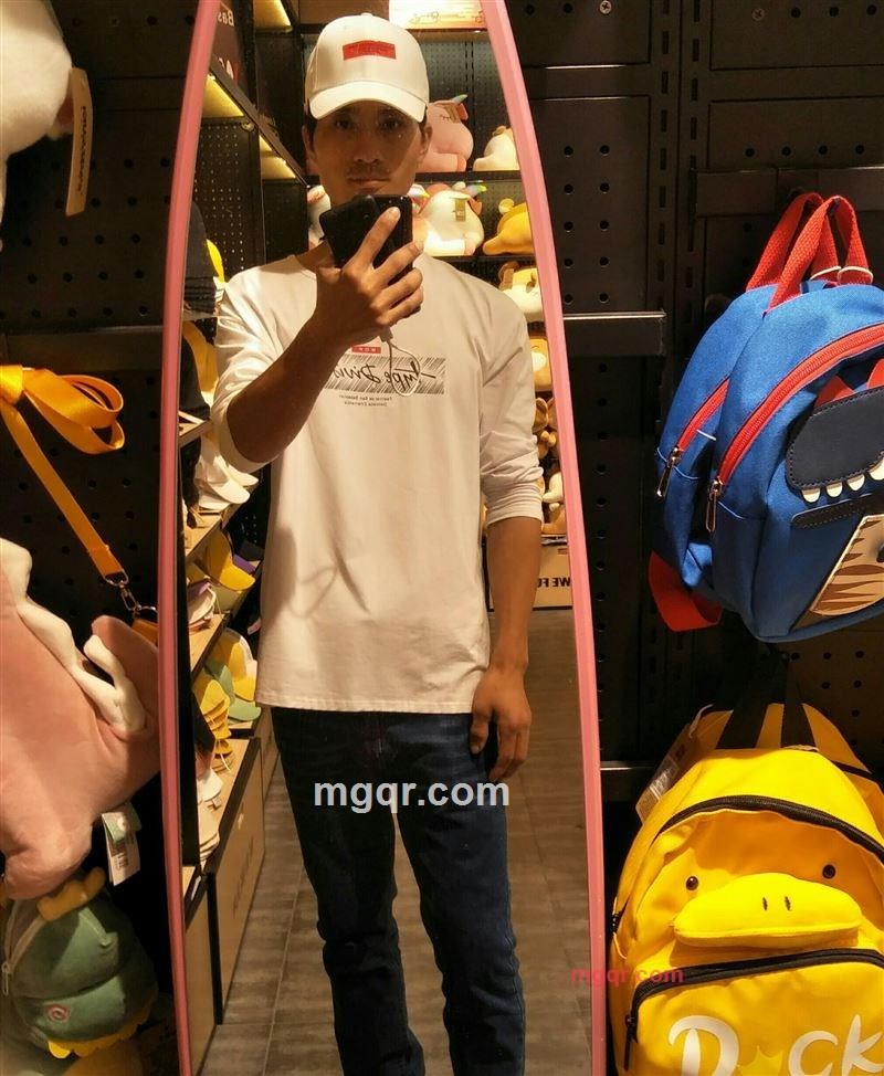 猛男一枚的第3张照片