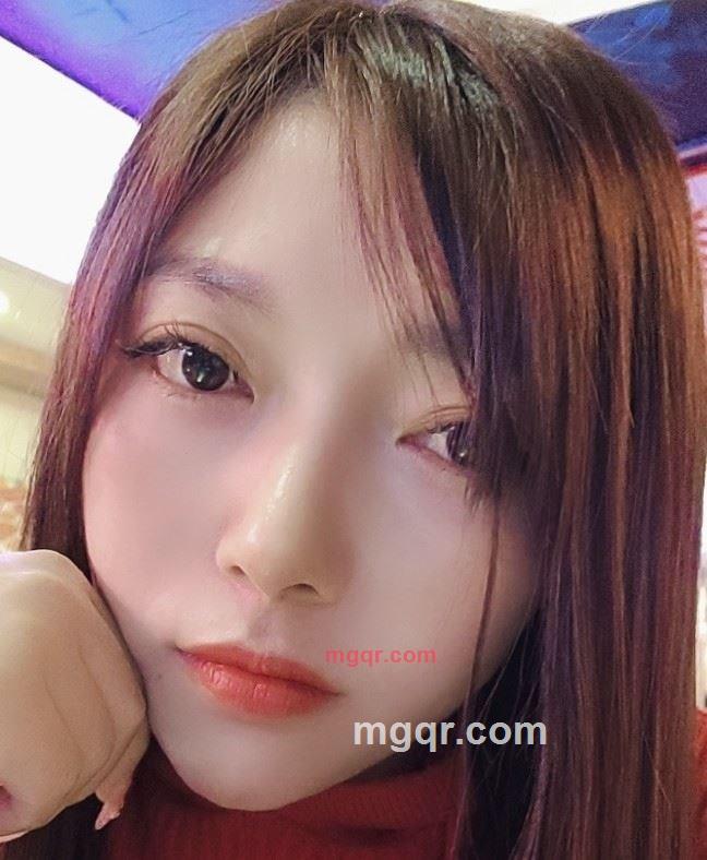 亲亲宝贝儿的第1张照片