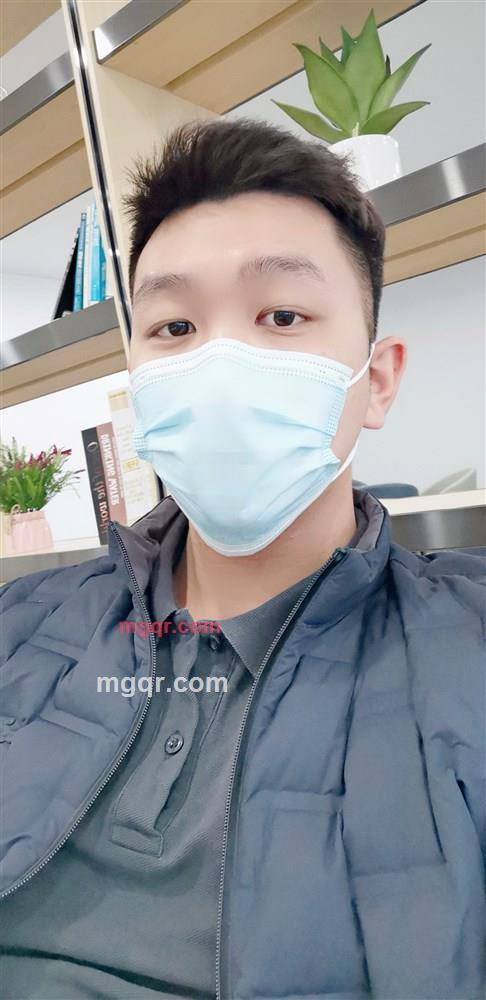 欧洲空闲的核桃的第3张照片