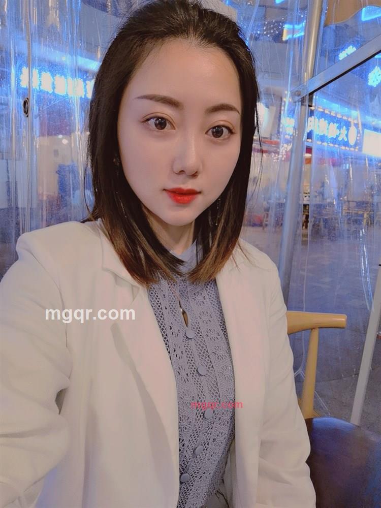 伊人∮的第1张照片