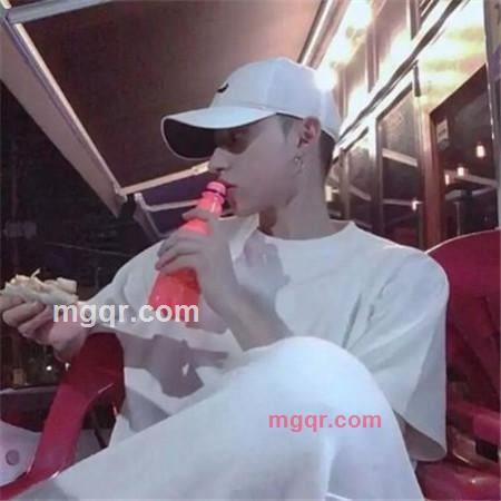 阳光的第1张照片