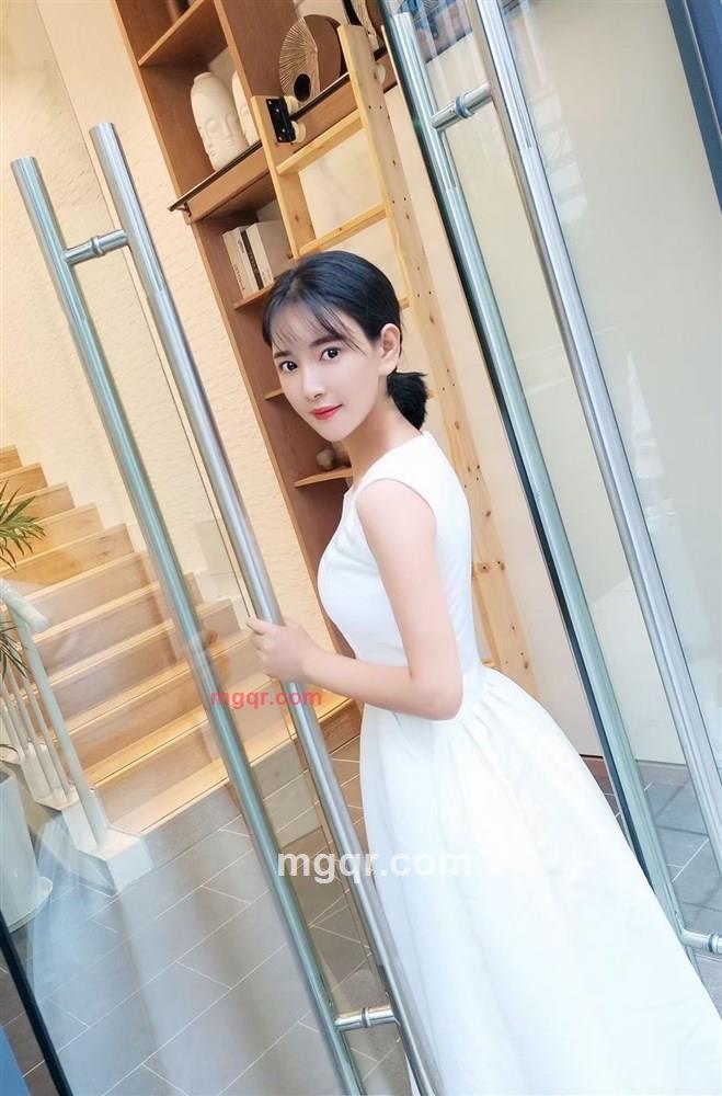 不解衣的第1张照片