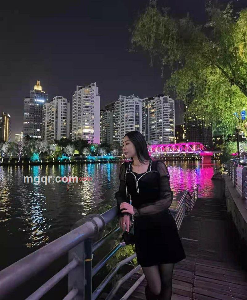 安娜卡尼妮娜的第6张照片