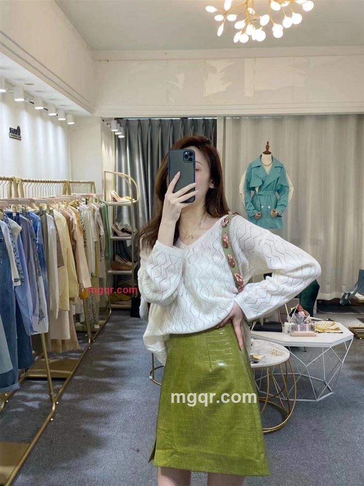 温婉的第1张照片