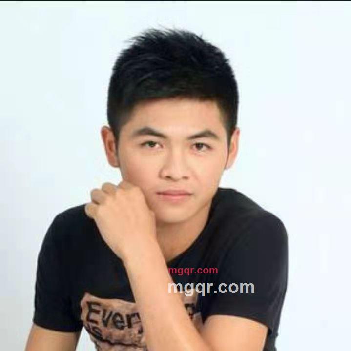 大*久爱的第1张照片