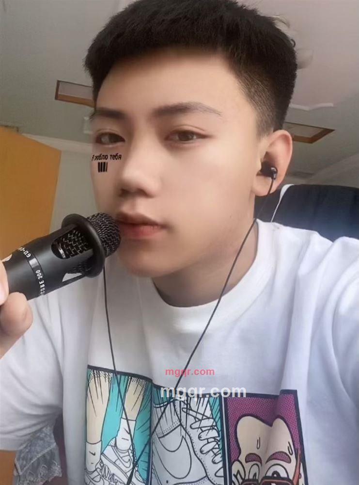 张国荣的第3张照片