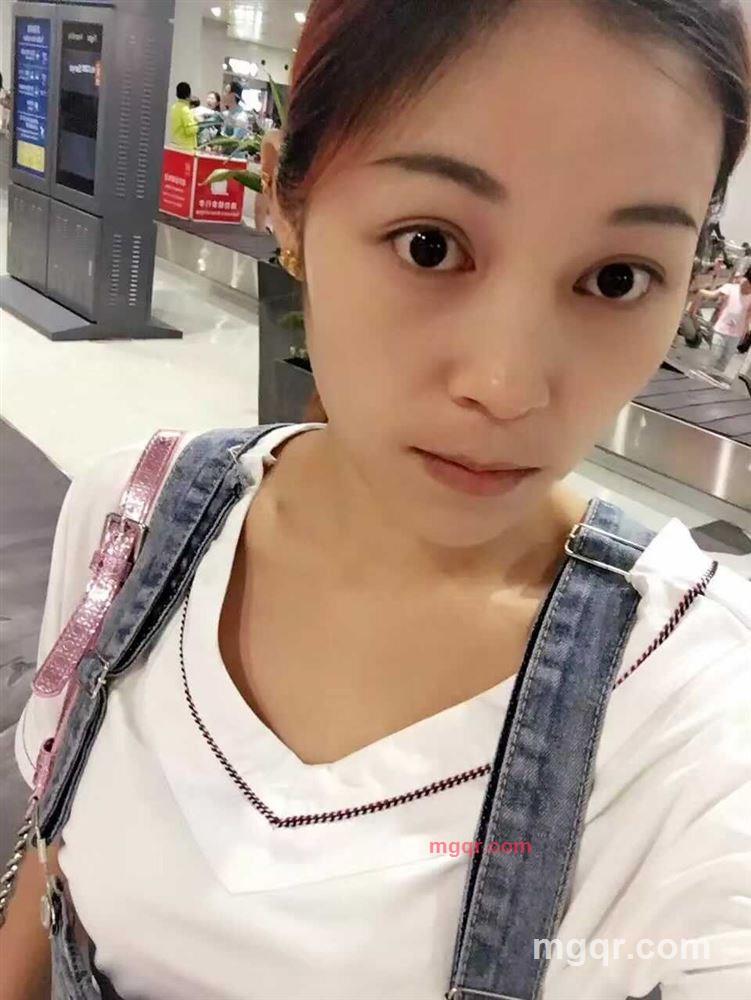 半推半就的第2张照片