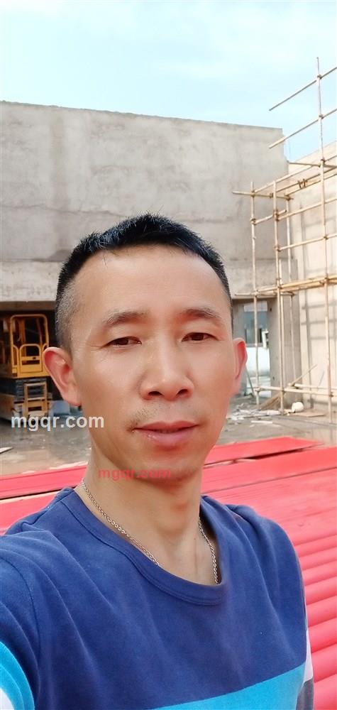 孤独的打工仔的第1张照片