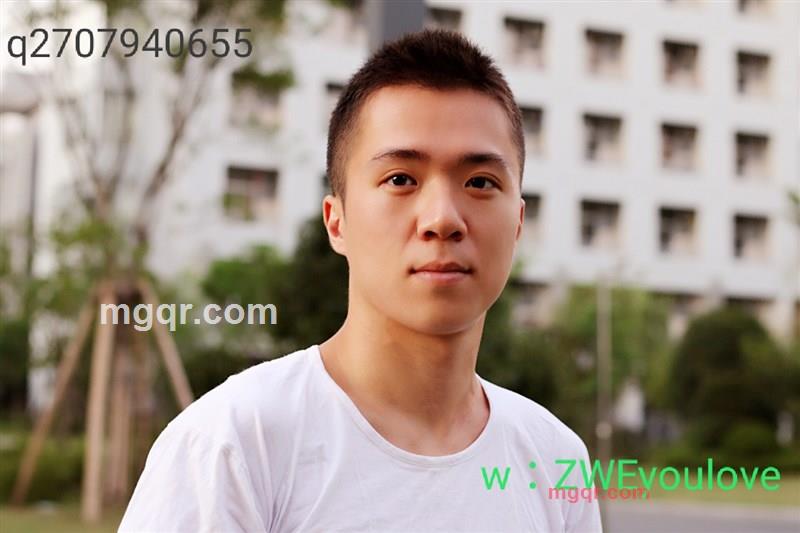 天山以爱的第1张照片