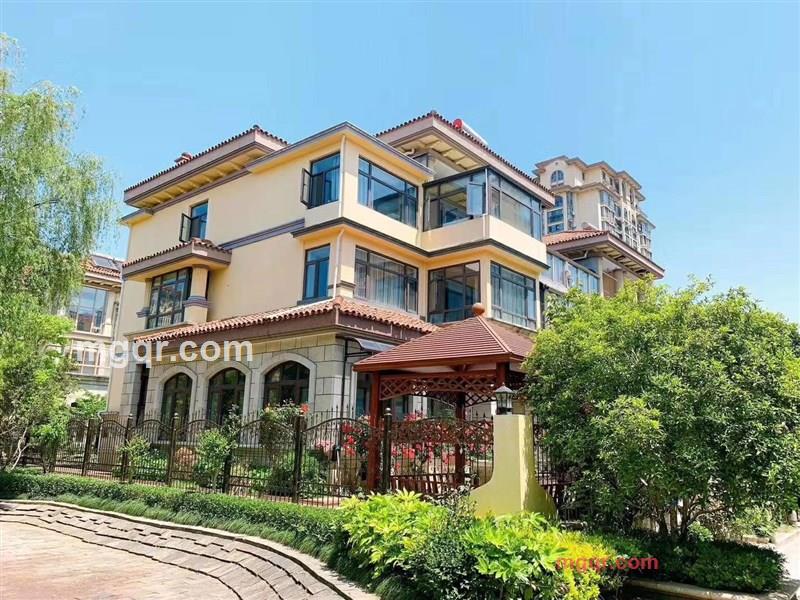 风趣蜀黍的第3张照片