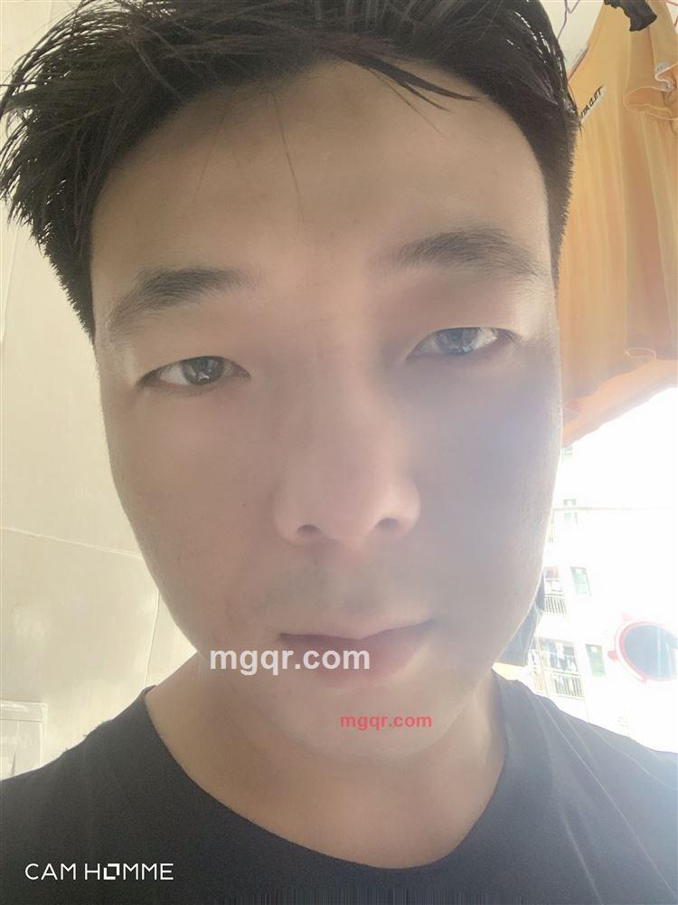 帅气小哥哥的第2张照片