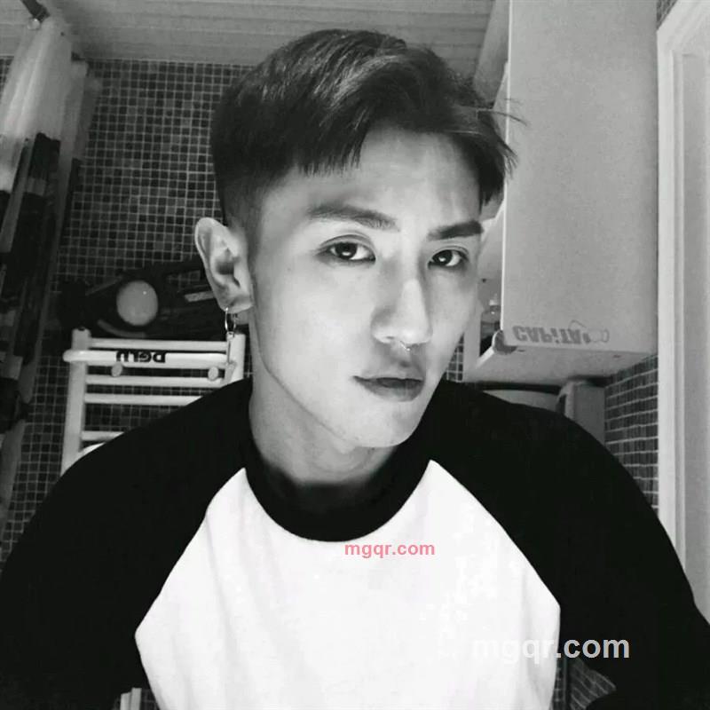 皓哥无穷*的第1张照片