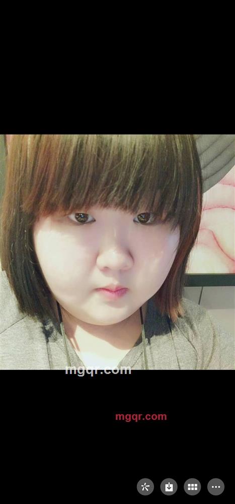 深水里搁浅得猫的第1张照片