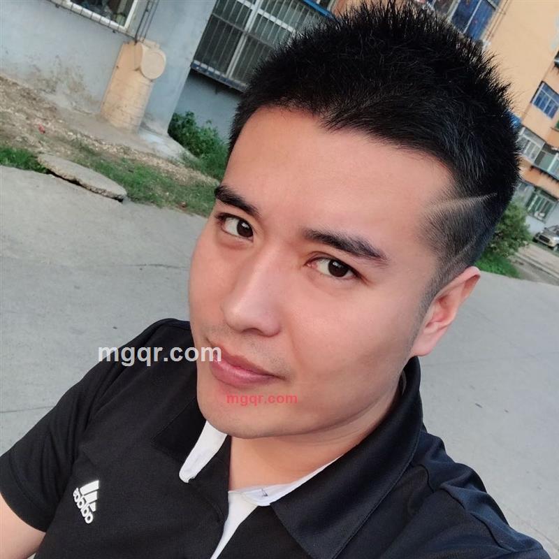 月半愁的第3张照片