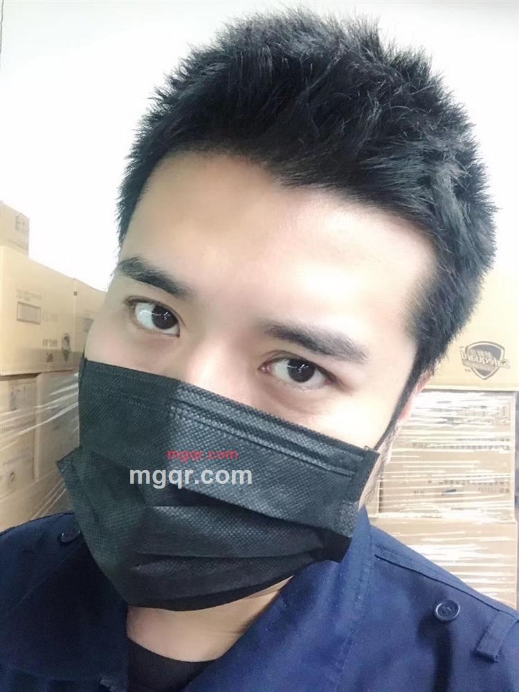 月半愁的第2张照片