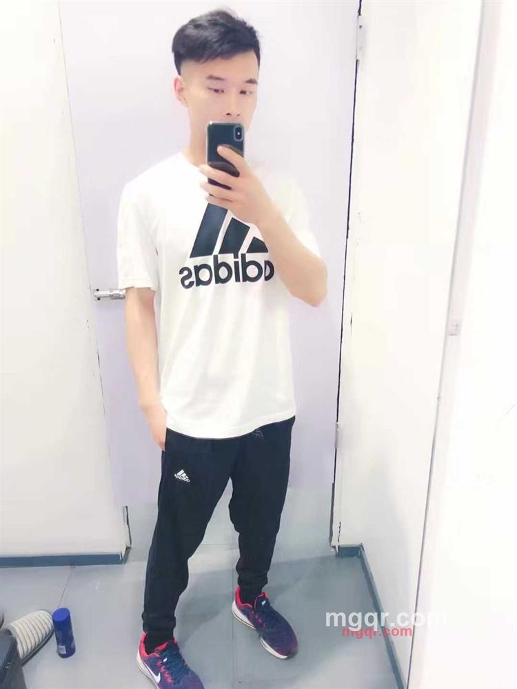 空白格子的第4张照片