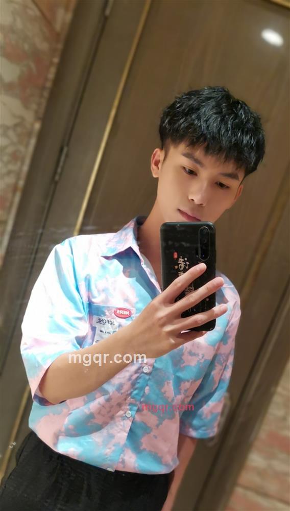 l云青的第1张照片