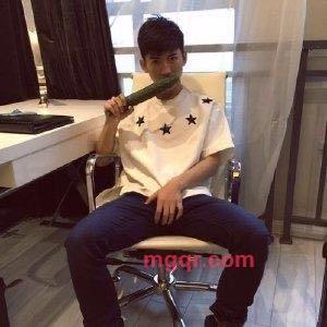 阳刚的第1张照片