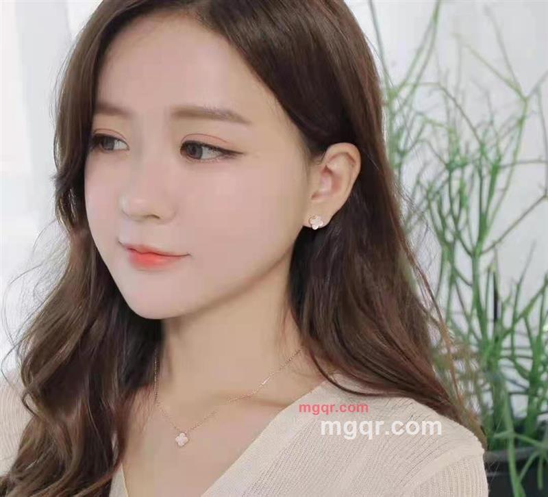 小晴的第1张照片