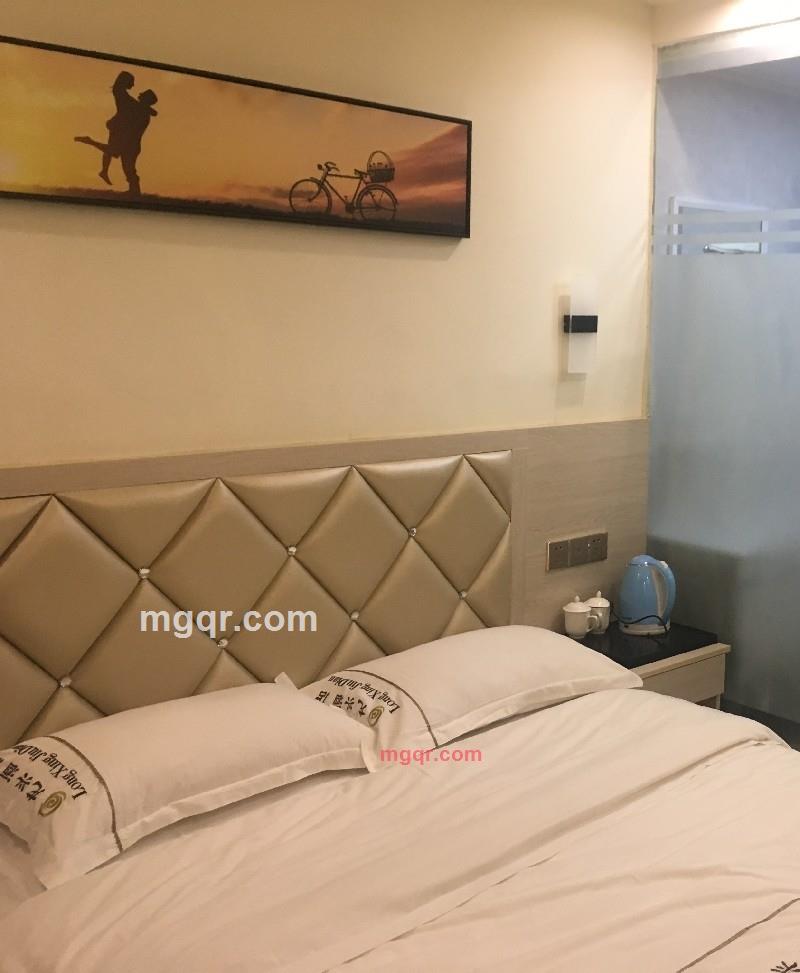 有情有性有钱的第2张照片