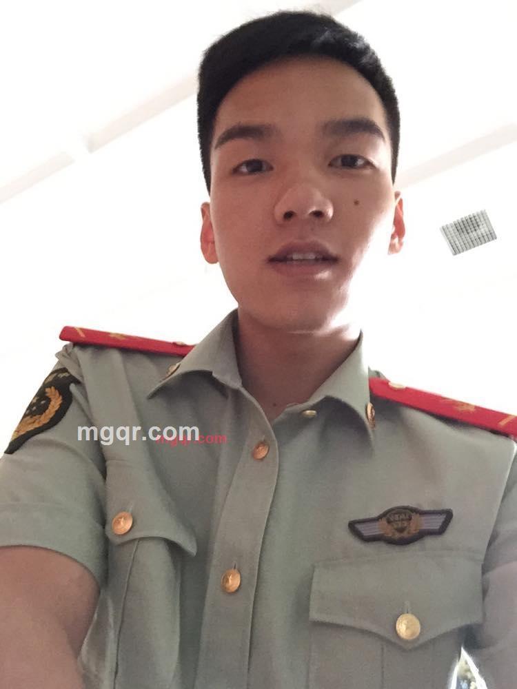 身高185左右的第2张照片