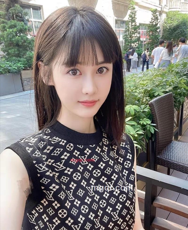 青橘短衫的第2张照片