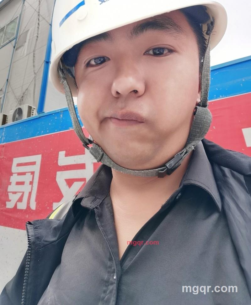 孤单ぉ晓天的第1张照片