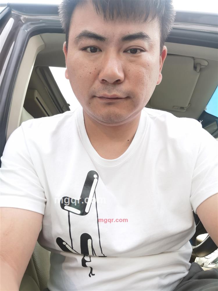 LUXURY的第1张照片