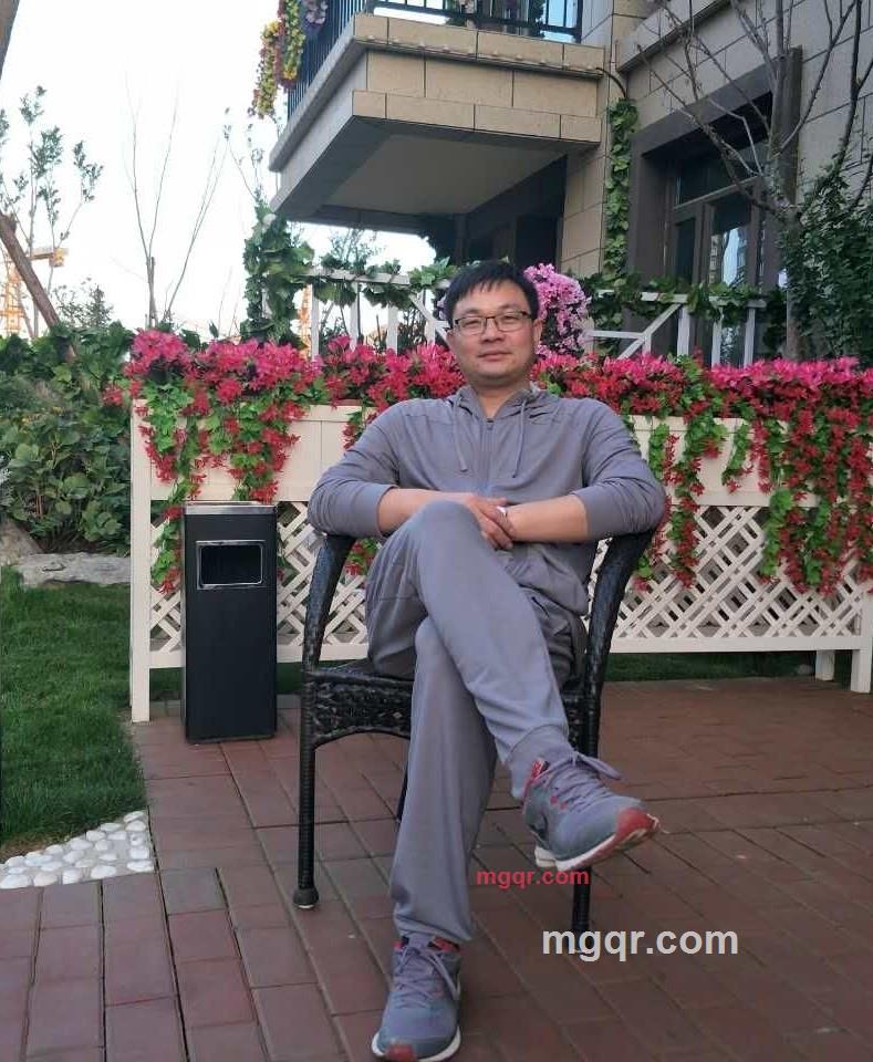 Alex055的第4张照片