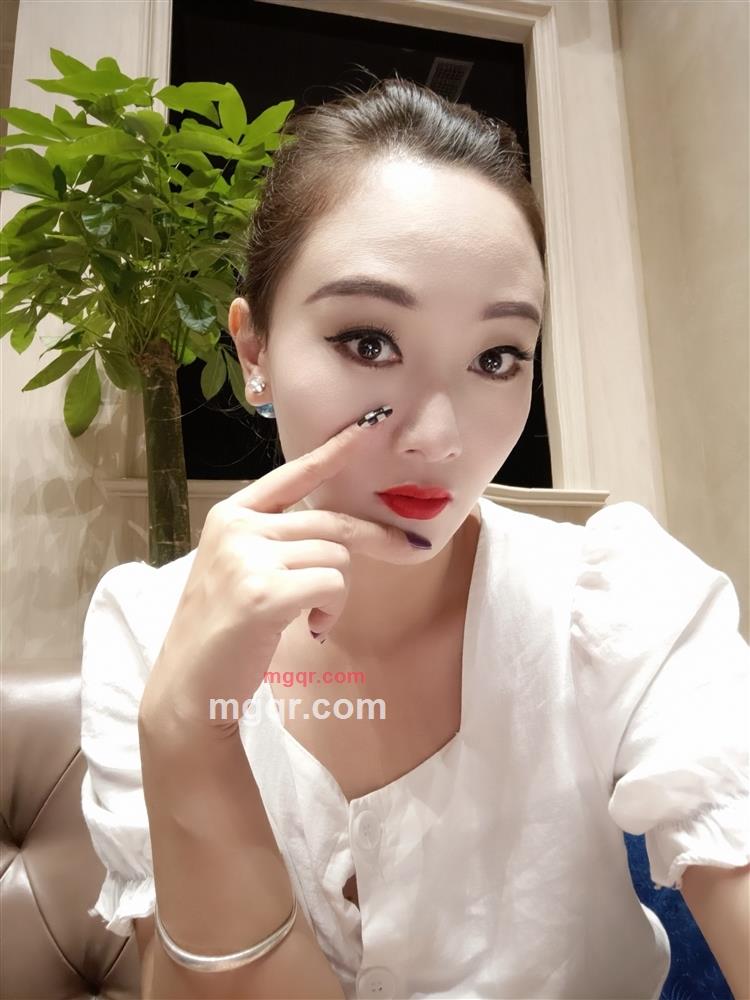 倩女兮兮的第2张照片