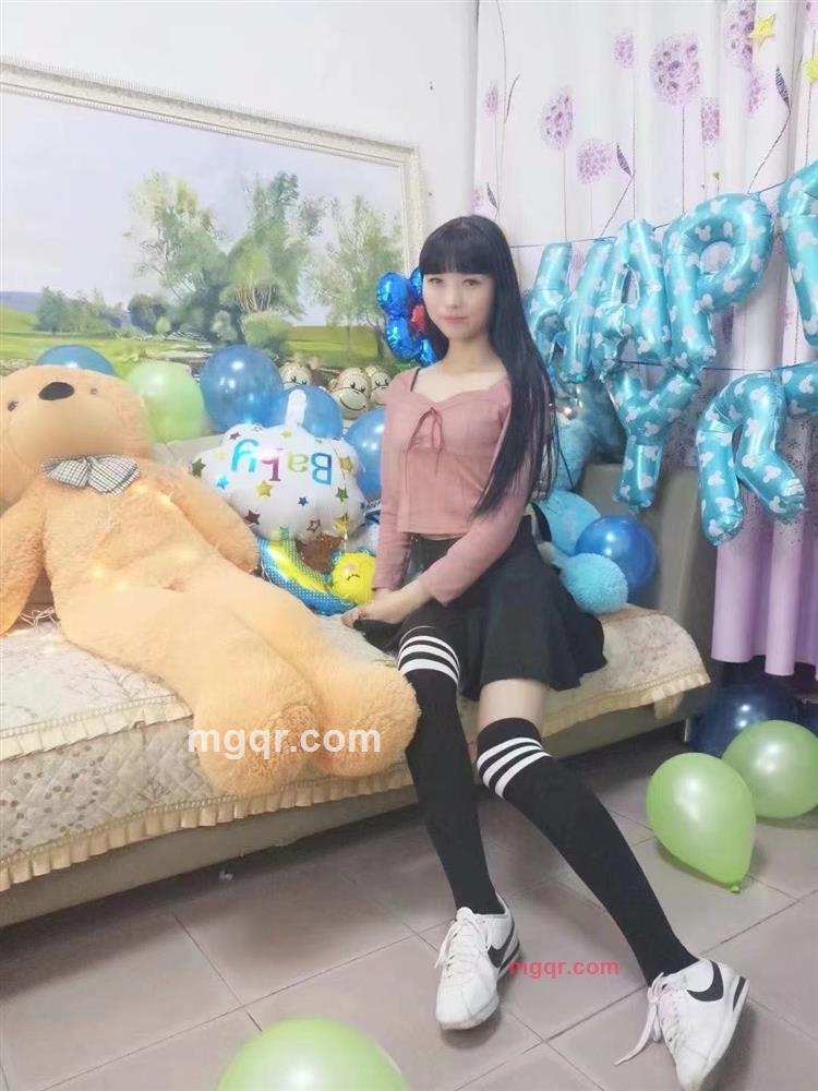 模特妞的第2张照片