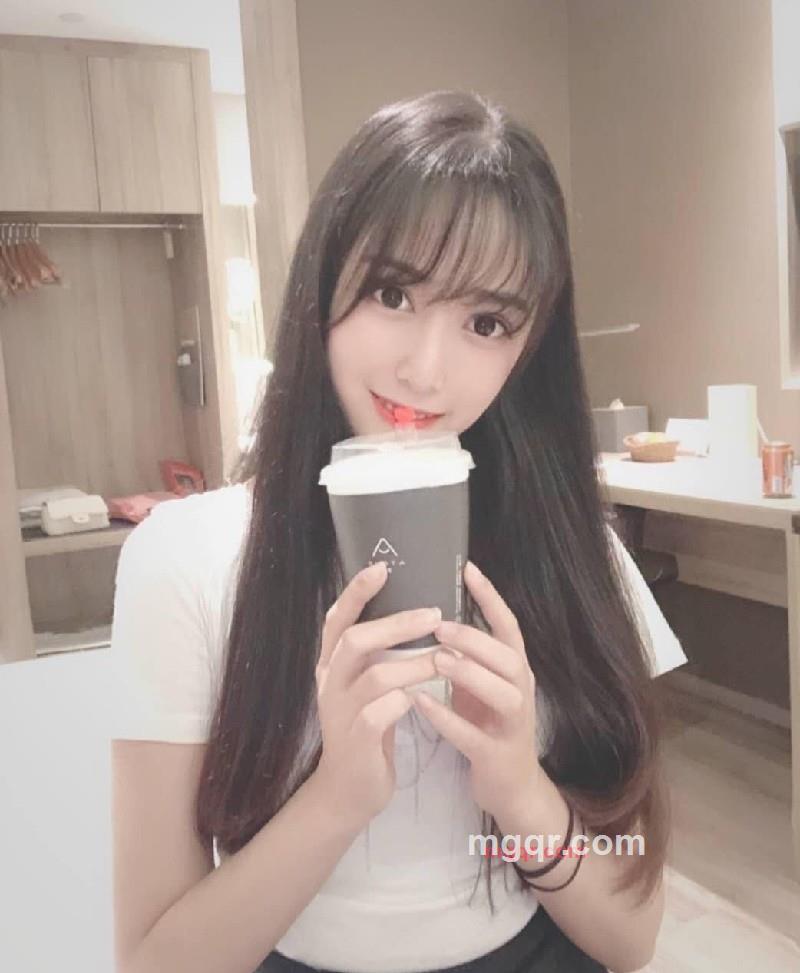 小姨妈的第1张照片