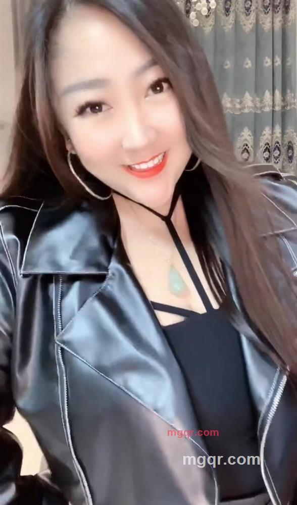 温雯尔雅的第5张照片