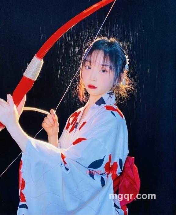 爱你一万年的第1张照片