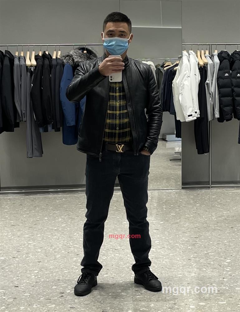 帅到树凋零的第1张照片