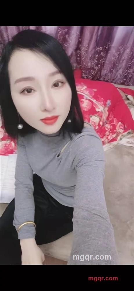 淡淡的笑...的第5张照片