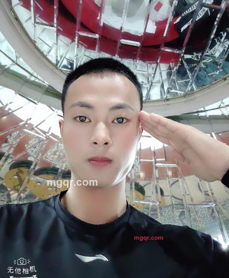 菌菇哥哥的第1张照片