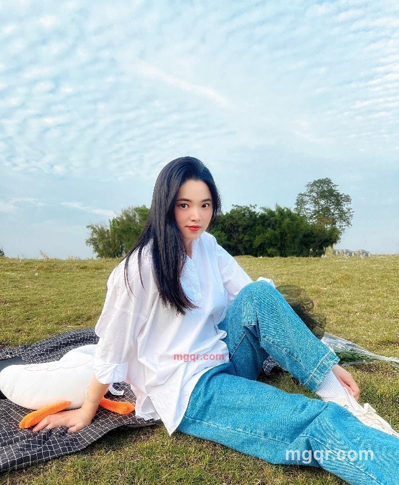 云朵上的小船的第3张照片