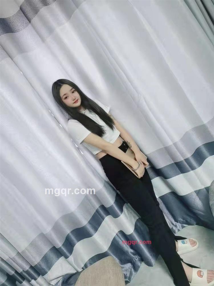 笨笨的小玲玲的第3张照片