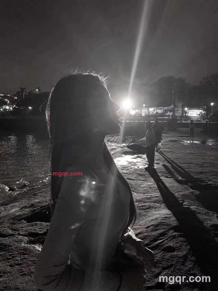 喜欢流星雨的第2张照片