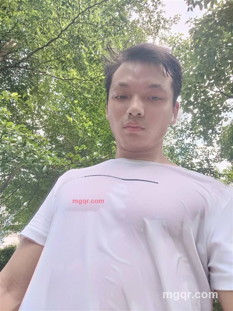 woyangni的第1张照片