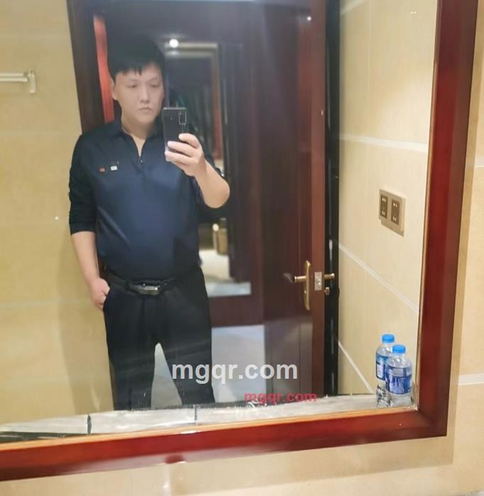 中年大叔思密达的第3张照片