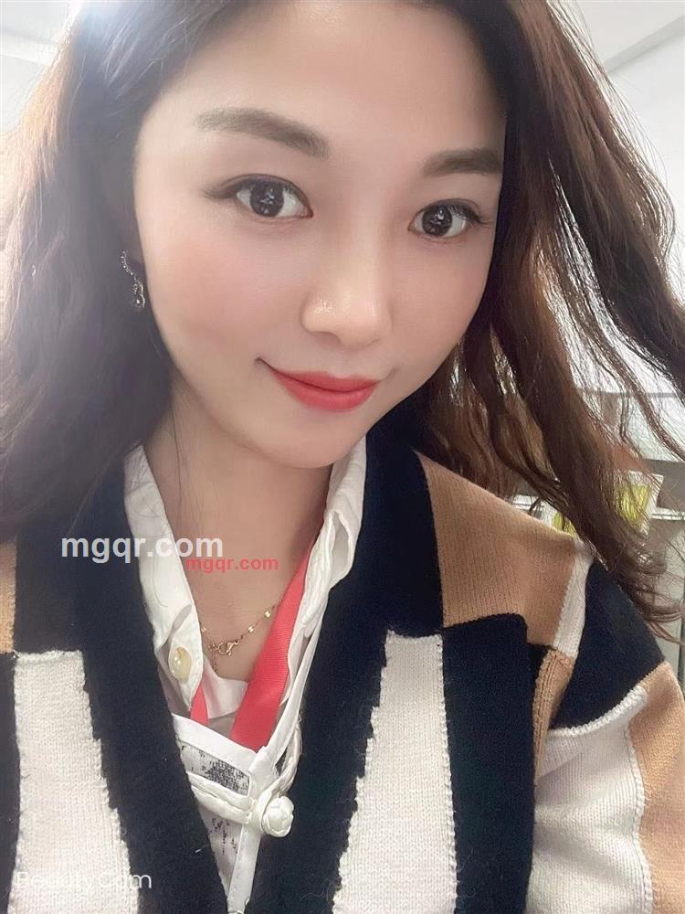 模特妞的第1张照片