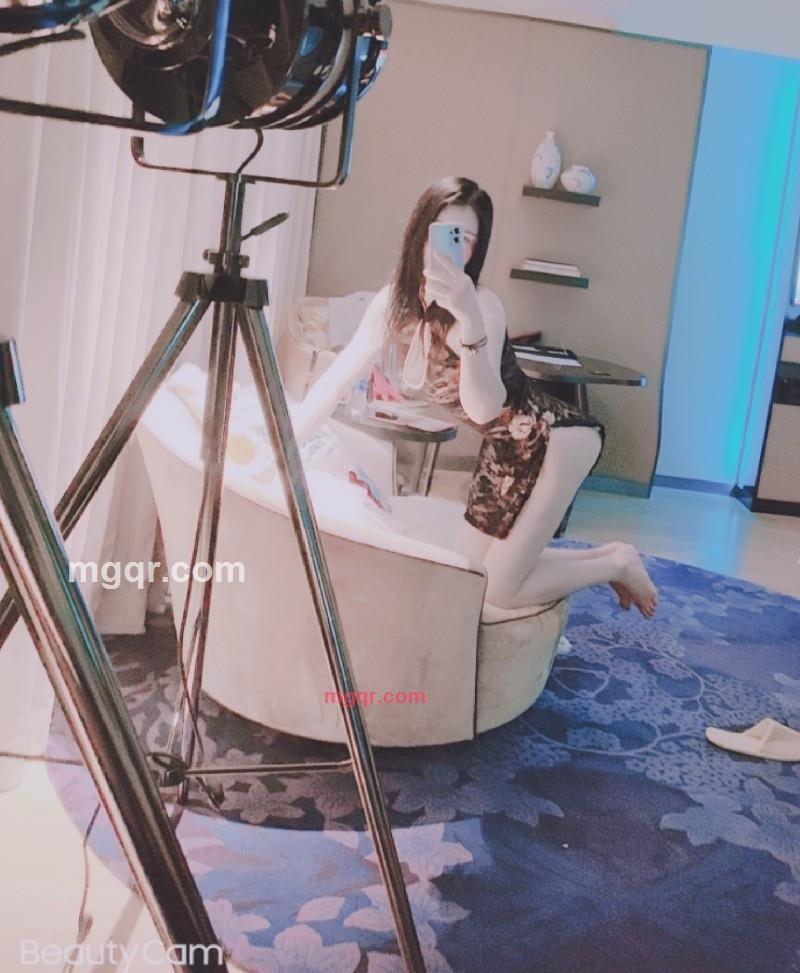 慢步云端的第5张照片