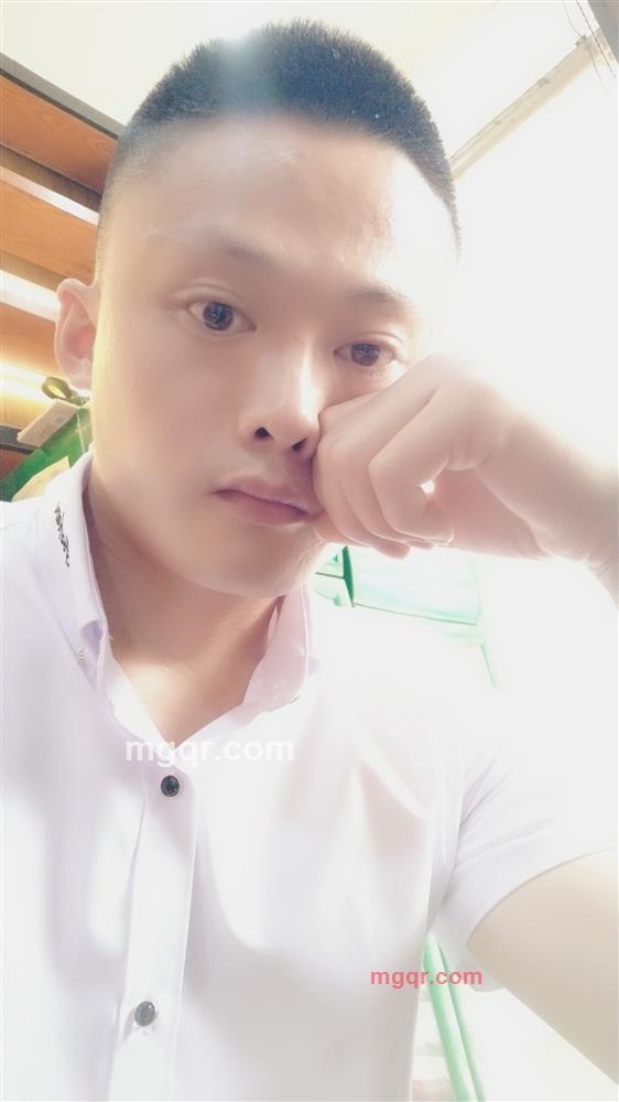 爱了就爱了的第1张照片